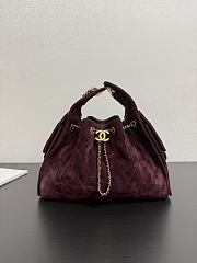 Colestore Chanel Fall Winter 2026 CHANEL 25 Small Handbag   Suede Calfskin & Gold-Tone Metal  Burgundy  30 x 26 x 14cm - 1