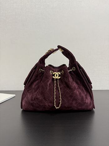 Colestore Chanel Fall Winter 2026 CHANEL 25 Small Handbag   Suede Calfskin & Gold-Tone Metal  Burgundy  30 x 26 x 14cm