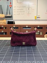 Colestore Chanel Fall Winter 2026 Mini Hobo Bag  Suede Calfskin & Gold Metal  Burgundy 17 x 24 x 7cm - 1
