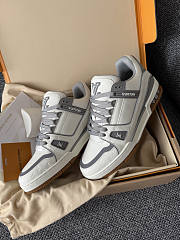 Colestore Louis Vuitton LV Trainer Sneaker White Plain calf leather/Monogram-embossed calf leather - 3