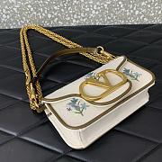 Colestore Valentino Garavani Locò Small Linen Shoulder Bag With Embroidery Natural/multicolor 20x11x5cm - 3