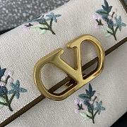 Colestore Valentino Garavani Vsling Small Handbag In Linen With Embroidery  Natural/multicolor 22x17x9cm - 3