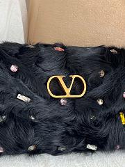 Colestore Valentino Garavani Devain Small Shoulder Bag In Lamb Fur With Rhinestones Black/multicolour 23.5x12x3cm - 3