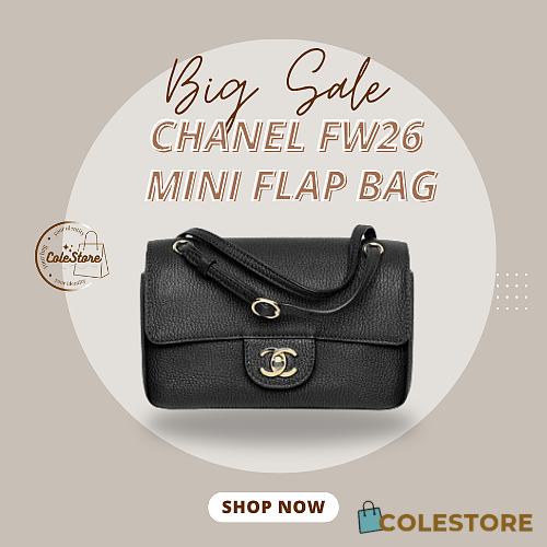 Colestore Chanel FALL WINTER 2026 PRE-COLLECTION   MINI FLAP BAG   Grained Calfskin & Gold-Tone Metal  Black 13 x 20 x 6cm - 1