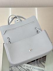 	 Colestore Chanel Fall Winter 2026 Maxi bag with flap Grained calfskin and Silver metal Grey 19.5 x 32 x 10cm - 4