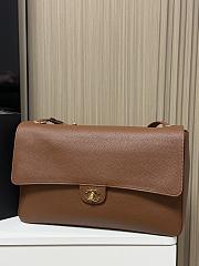 	 Colestore Chanel Maxi Flapbag Grained Calfskin & Gold-tone Metal Camel 26 x 38.5 x 11cm - 4