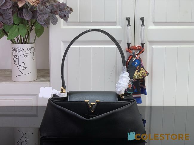 	 Colestore Louis Vuitton Capucines Edito Black Calfskin-leather 33 x 12 x 8.5 cm - 1