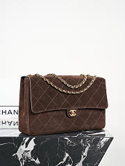 	 Colestore Chanel Fall Winter 2026 Pre-Collection Maxi Flap bag Suede Calfskin & Gold-Tone Metal Dark Brown 26 x 38.5 x 11cm - 2
