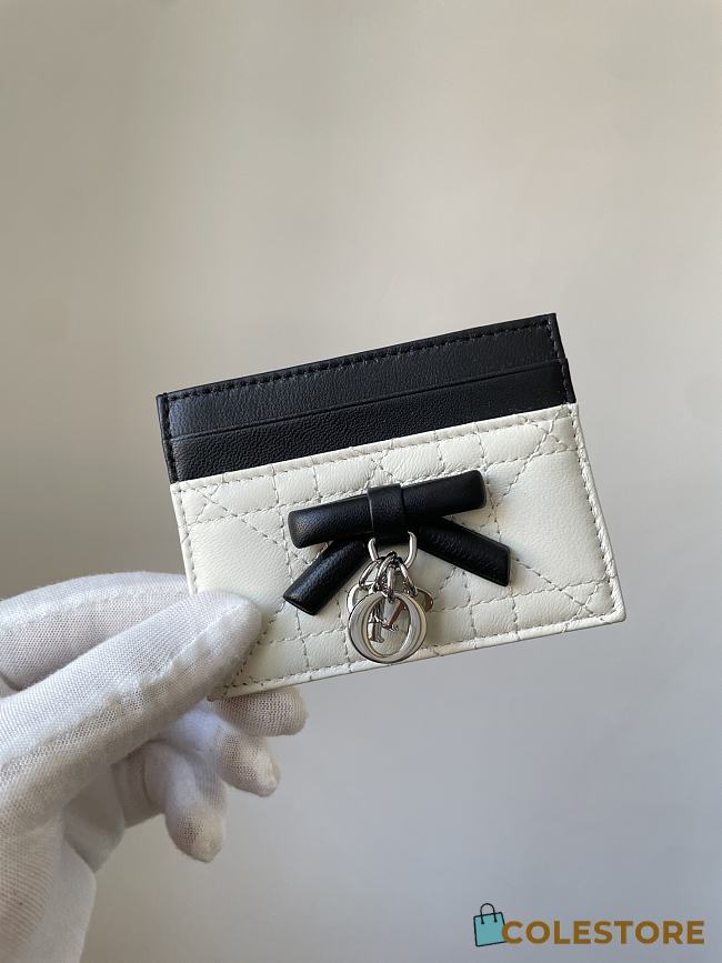 Colestore Dior Qixi Lady Dior Freesia Card Holder Two-Tone Latte and Black Cannage Lambskin 10.5 x 8 x 0.5 cm - 1