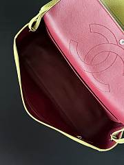 Colestore Chanel Fall Winter 2026 Maxi Flap bag   Grained Calfskin & Silver-Tone Metal Green  19.5 x 32 x 10cm - 5
