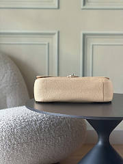 Colestore Chanel Fall Winter 2026 Maxi Flap bag   Grained Calfskin & Silver-Tone Metal Beige Cream  19.5 x 32 x 10cm - 6