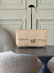 Colestore Chanel Fall Winter 2026 Maxi Flap bag   Grained Calfskin & Gold-Tone Metal Beige Cream  19.5 x 32 x 10cm - 1