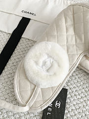 	 Colestore Chanel Quilted Hat Suede & Shearling Lambskin, White - 4