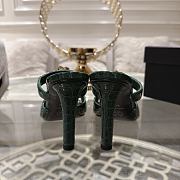 Colestore Chanel Métiers d’art 2026 Mules   Crocodile Embossed Patent Calfskin & Metal  Dark Green - 3
