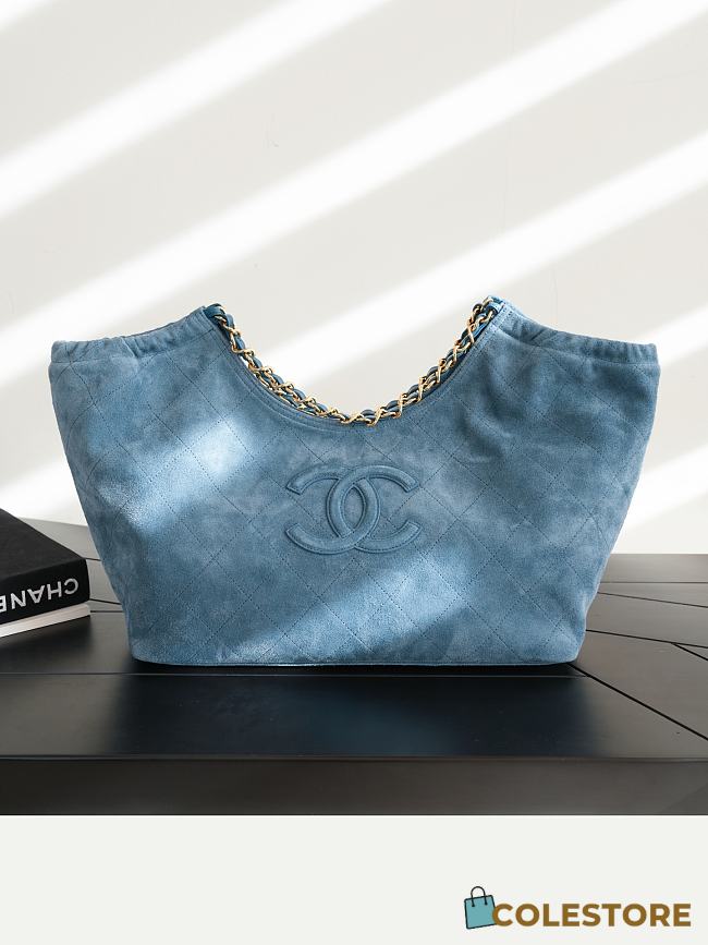 Colestore Chanel Fall Winter 2026 Shopping Bag   Suede Calfskin & Gold-Tone Metal  Blue  24.5 x 44.5 x 18cm - 1