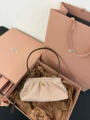 Colestore Miu Miu Nappa leather pouch Powder Pink / Caramel 24 x 13 x 9cm - 1
