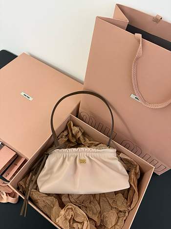 Colestore Miu Miu Nappa leather pouch Powder Pink / Caramel 24 x 13 x 9cm