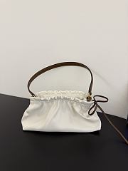 	 Colestore Miu Miu Nappa leather pouch White/Caramel 24 x 13 x 9cm - 3