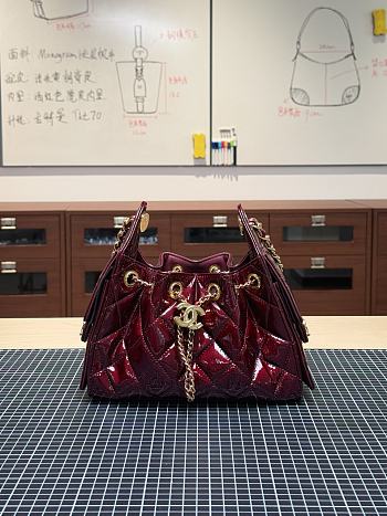 Colestore Chanel Fall Winter 2026 CHANEL 25 Mini Handbag Quilted Shiny Calfskin & Gold-Tone Metal Dark Burgundy 20 x 22 x 12.5cm