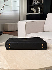 Colestore Chanel Métiers d’art 2026 Briefcase   Grained Calfskin & Gold-Tone Metal  Black  27 x 38 x 9cm - 5