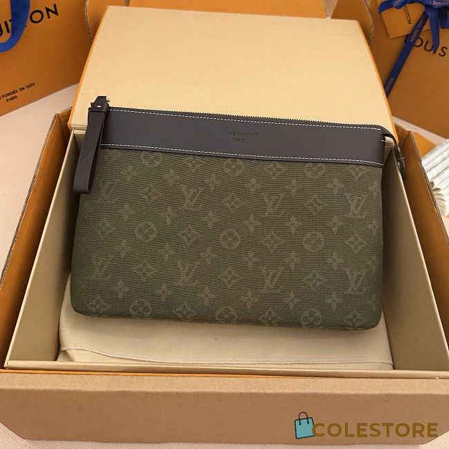 Colestore Louis Vuitton Pochette Voyage Souple Monogram Surplus jacquard textile Khaki Green 30 x 21 x 7.5 cm - 1