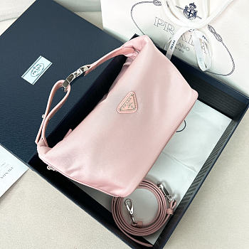 Colestore Prada Chérie Re-Nylon mini-bag Pesco/Light pink 20 x 11 x 12 cm