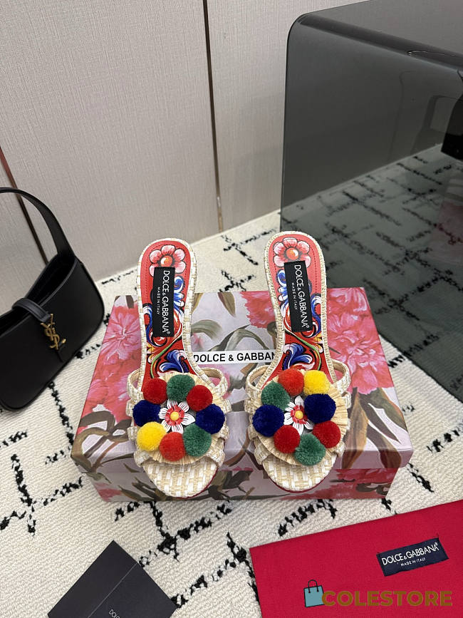 Colestore  Dolce & Gabbana Raffia mules with embroidery in Multicolor - 1