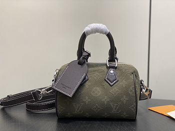 Colestore Louis Vuitton Speedy 18 Bandoulière Khaki Green Monogram Surplus Jacquard 18 x 12 x 10 cm